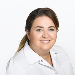 Elif Celen